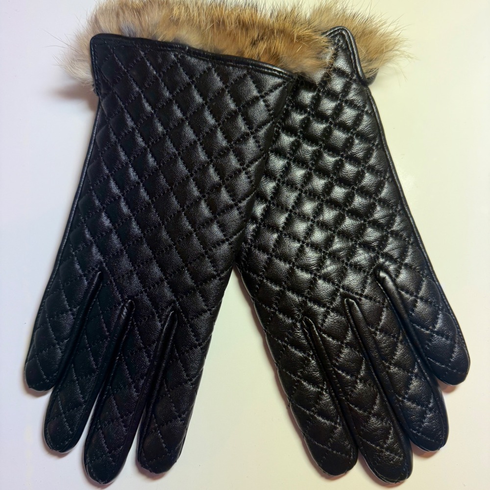 Womens Black Quilted Leather Gloves Real Fur Trim Knit Lined Winter Size Medium